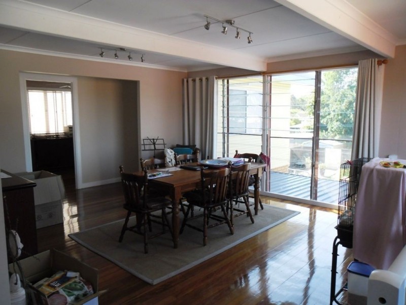 16 Centaur Street, Redcliffe QLD 4020