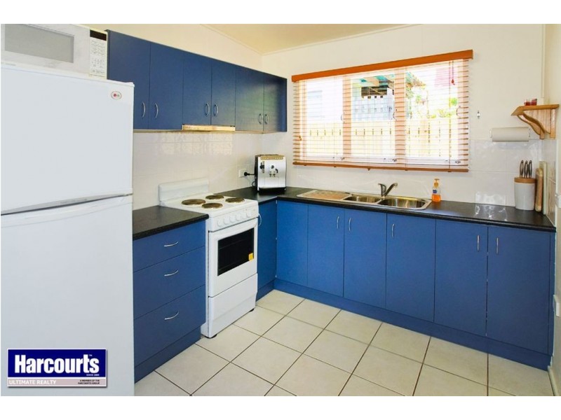 33 Alfred Street, Woody Point QLD 4019