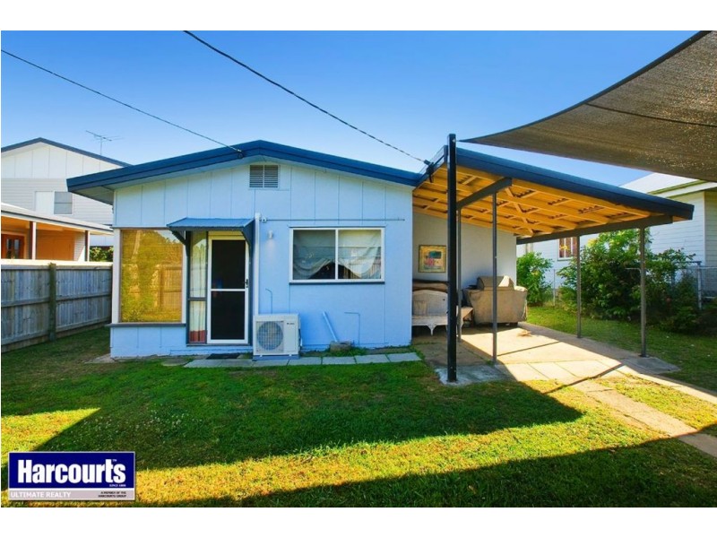 4 Dan Street, Clontarf QLD 4019