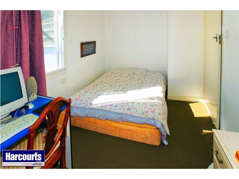 4 Dan Street, Clontarf QLD 4019