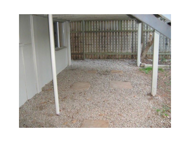 8 Adams Street, Scarborough QLD 4020