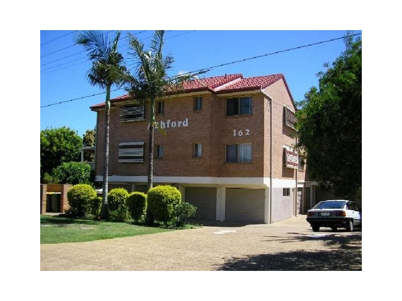 1/162 Prince Edward Parade, Scarborough QLD 4020