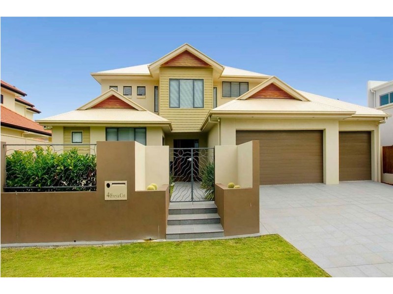 4 Freya Court, Newport QLD 4020