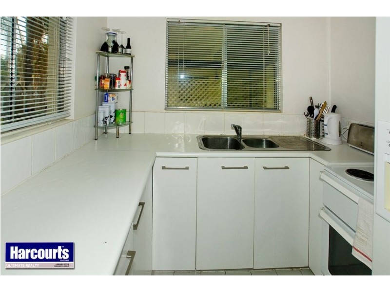 2/20 Joyce Street, Redcliffe QLD 4020