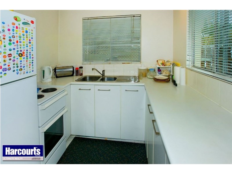 3/20 Joyce Street, Redcliffe QLD 4020