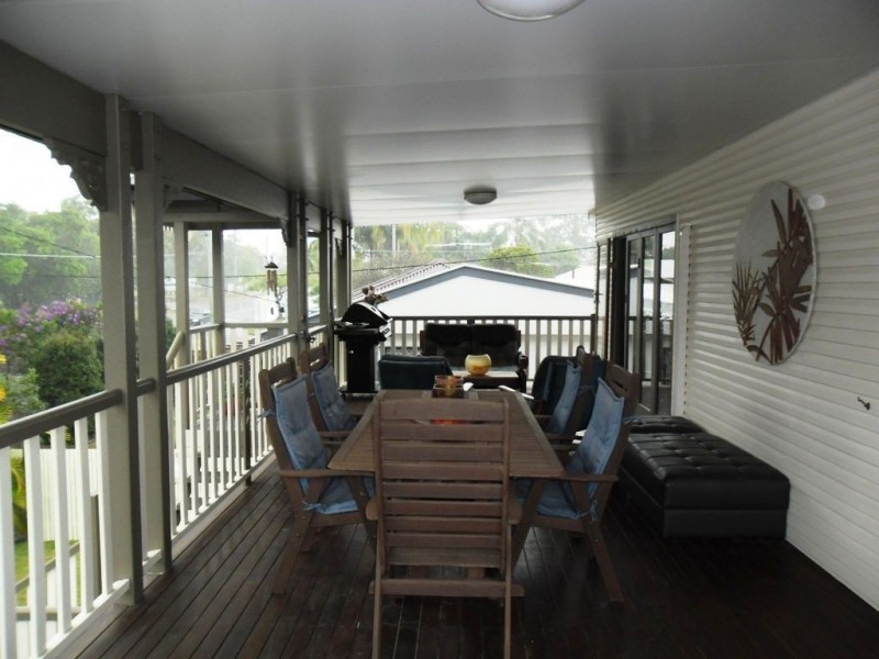 21 Scarborough Road, Redcliffe QLD 4020