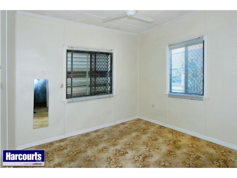 6 Chatham Street, Margate QLD 4019