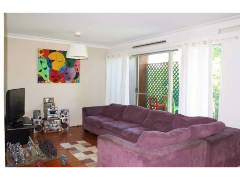 76 Arthur Street, Woody Point QLD 4019