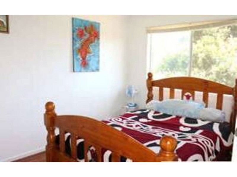 76 Arthur Street, Woody Point QLD 4019