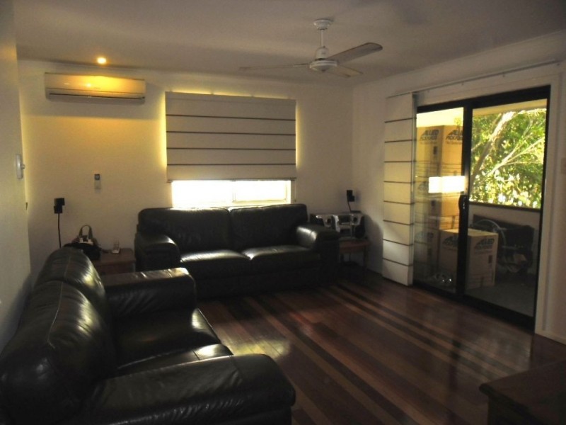 32 Grace Street, Scarborough QLD 4020