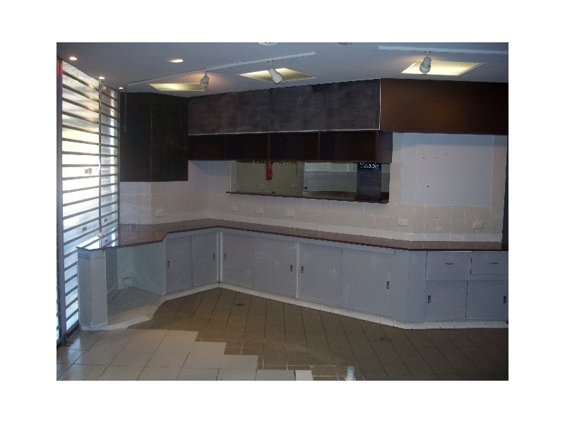 Shop 8141 Sutton Street, Redcliffe QLD 4020