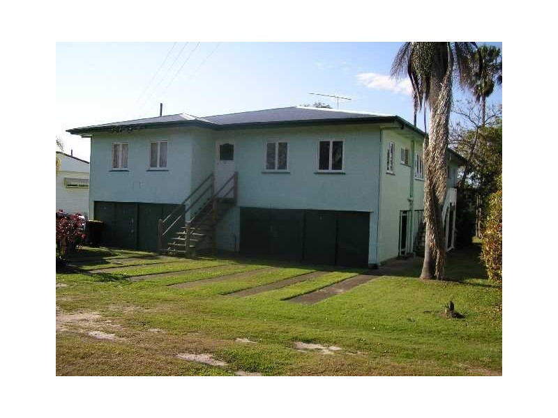 2/12 Plume St, Redcliffe QLD 4020