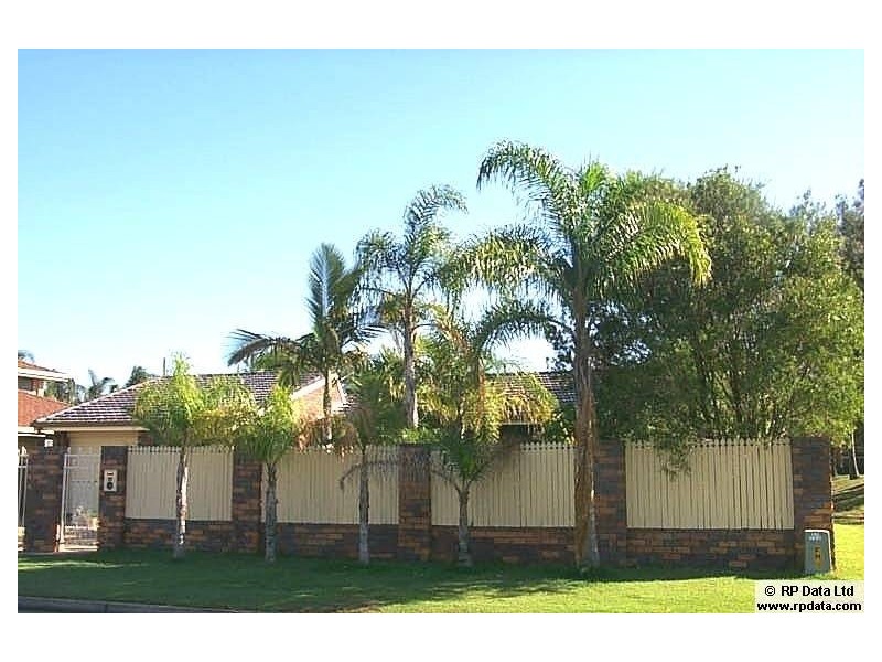 19 Southern Cross  Drv, Scarborough QLD 4020