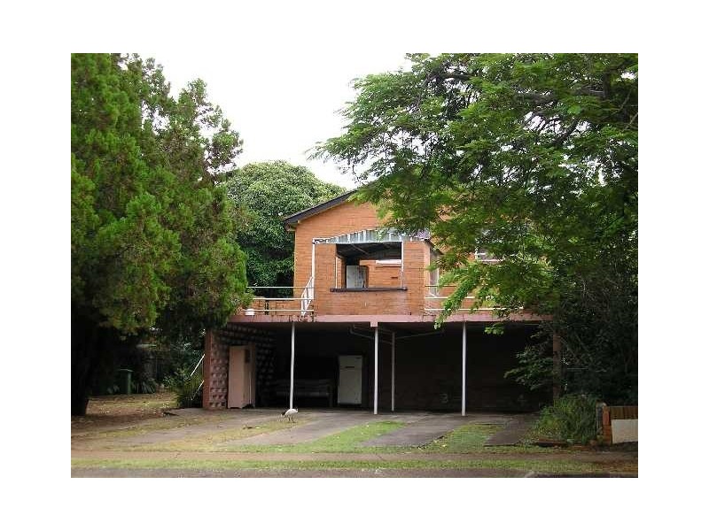 3/149 Prince Edward Pde, Redcliffe QLD 4020