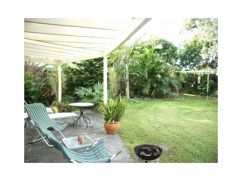 27 Picasso Ct, Rothwell QLD 4022