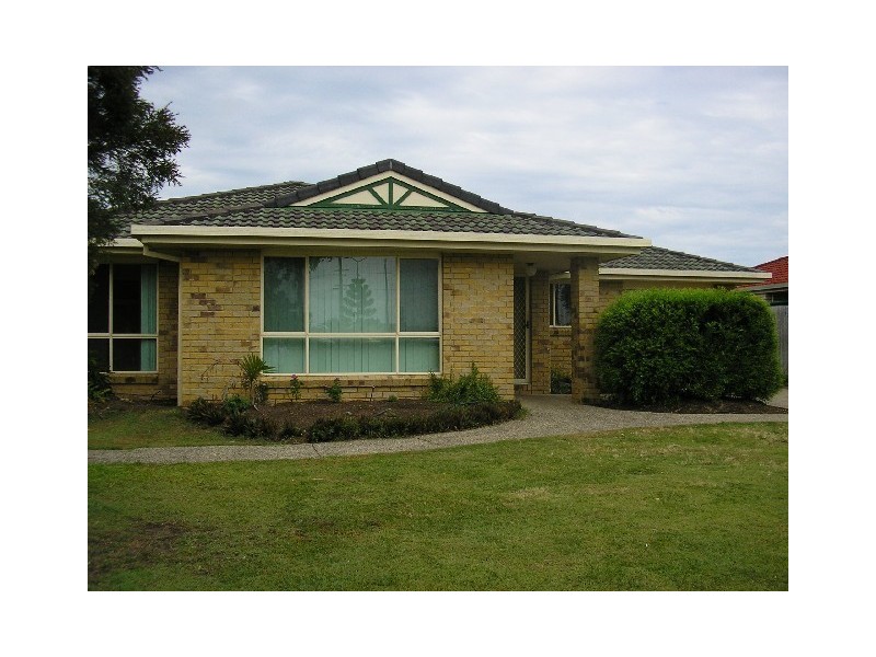 72 Coman St, Rothwell QLD 4022