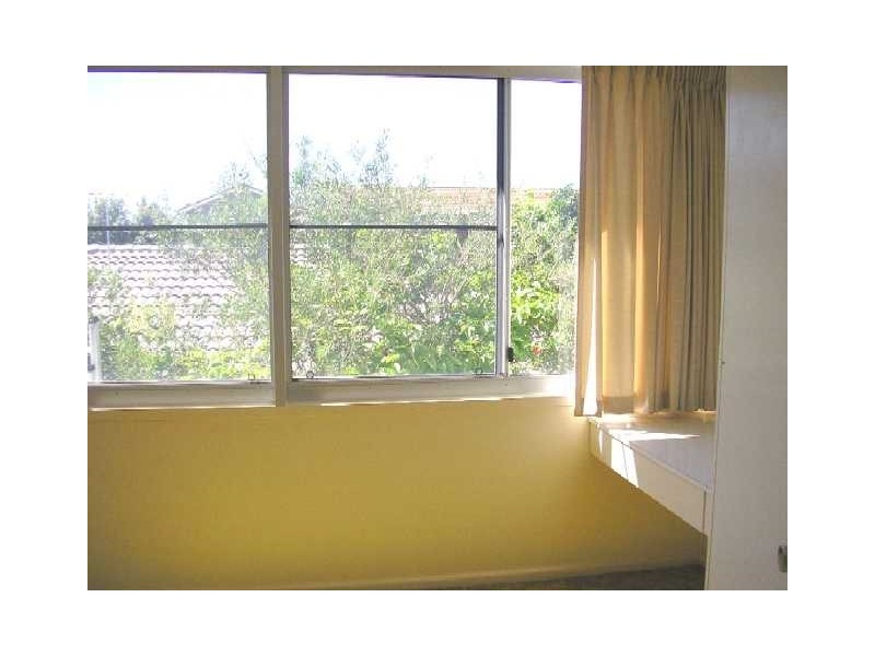 1/2a Moffatt St, Scarborough QLD 4020