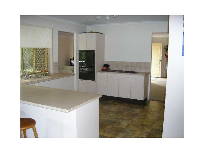 12 Tasman Ct, Kippa-ring QLD 4021