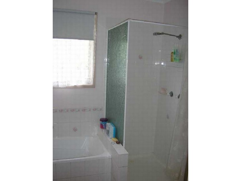 12 Tasman Ct, Kippa-ring QLD 4021