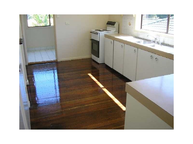 271 Elizabeth Ave, Clontarf QLD 4019