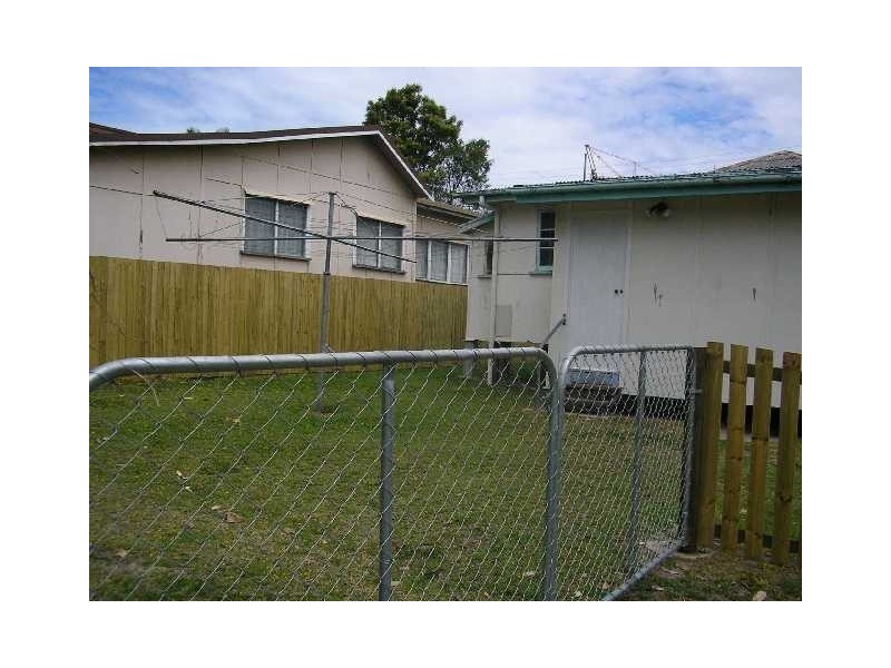 40 Louis Street, Redcliffe QLD 4020