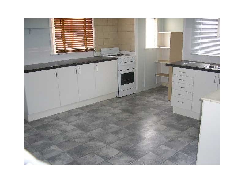 40 Louis Street, Redcliffe QLD 4020