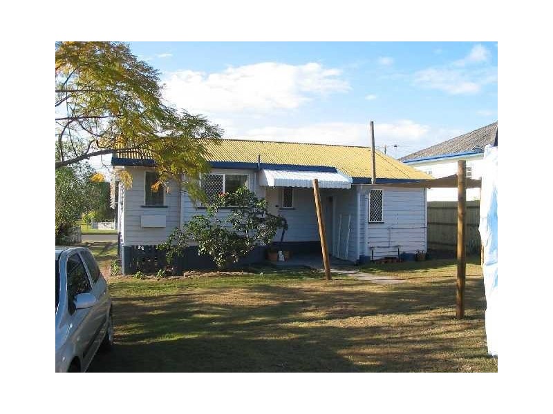 24 Range Avenue, Brighton QLD 4017