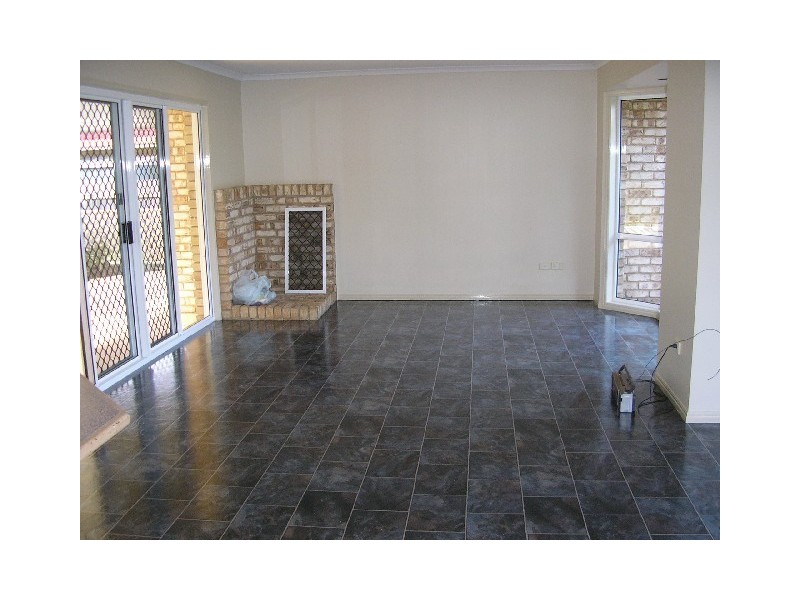 11 Cheshire st, Kippa-ring QLD 4021