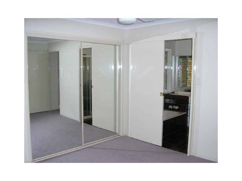 11 Cheshire st, Kippa-ring QLD 4021