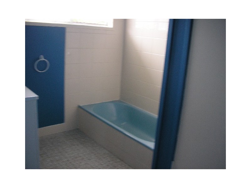 6 Henzell Street, Kippa-ring QLD 4021