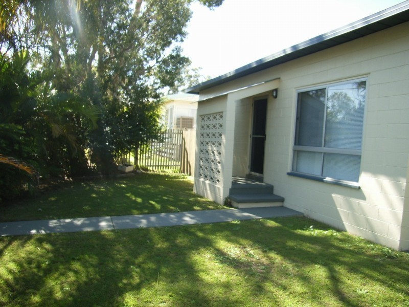 3/20 Joyce st, Scarborough QLD 4020