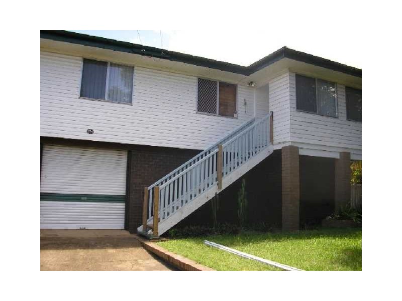 224 Duffield Rd, Kallangur QLD 4503