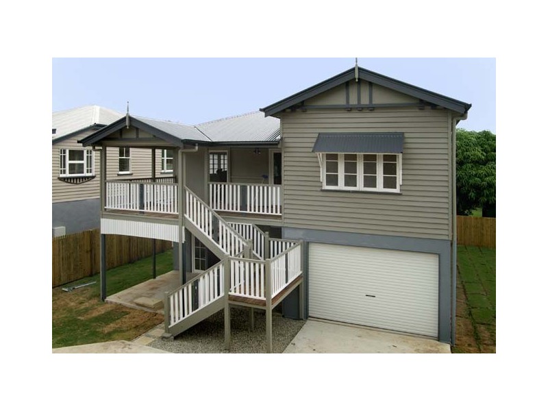 3a Thurecht pde, Scarborough QLD 4020