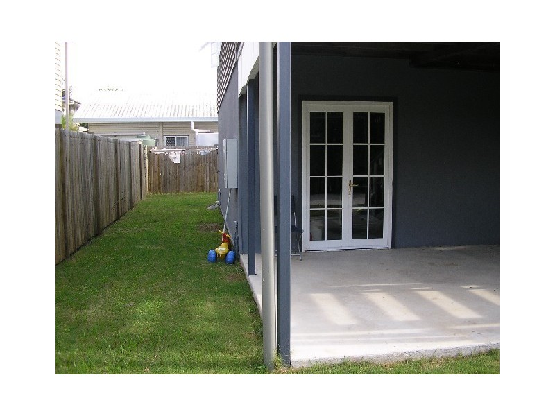 3a Thurecht pde, Scarborough QLD 4020