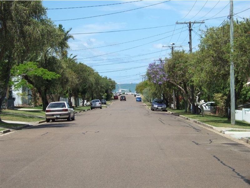 37 Robertson Ave, Margate QLD 4019