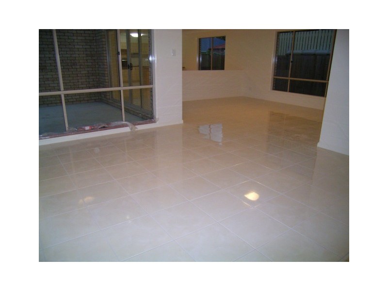 48 Maryborough Tce, Scarborough QLD 4020