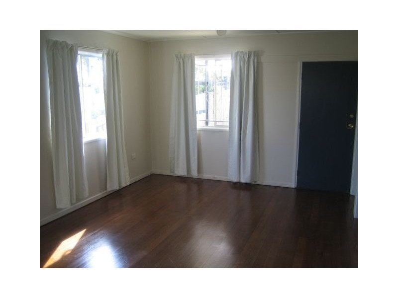 26 Ada st, Margate QLD 4019