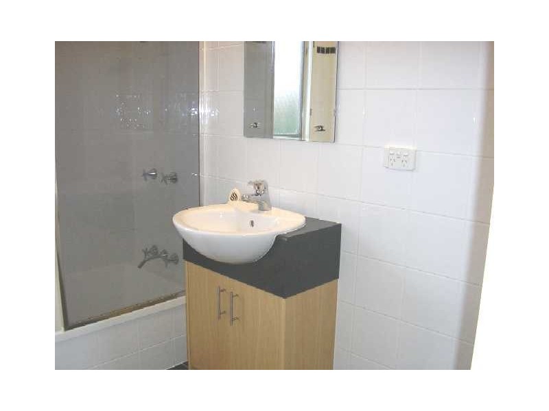 5 Victoria Avenue, Clontarf QLD 4019