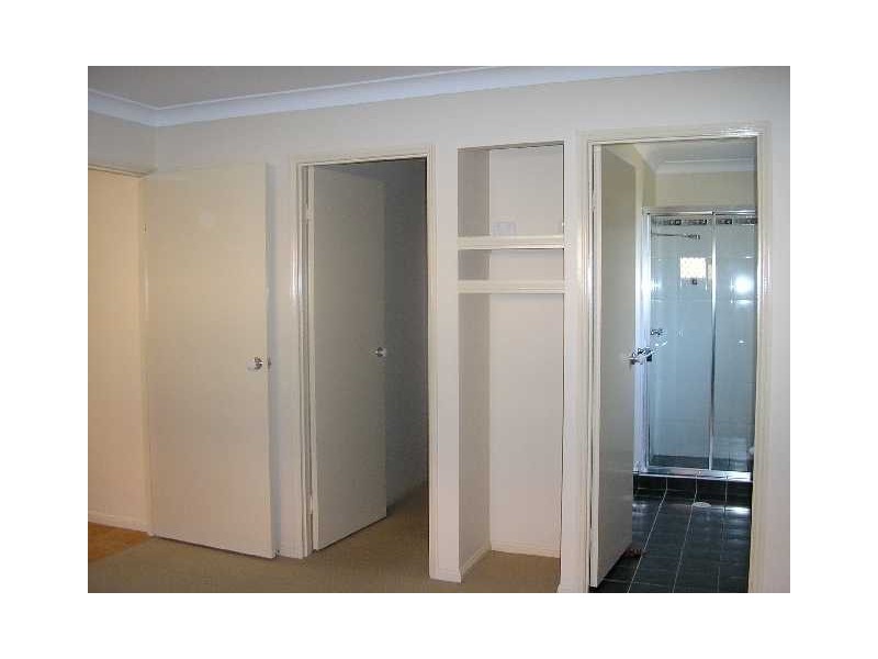 5 Whitfield Ct, North Lakes QLD 4509