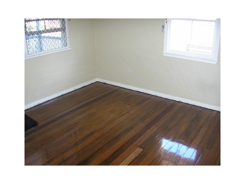 121 Mein st, Scarborough QLD 4020