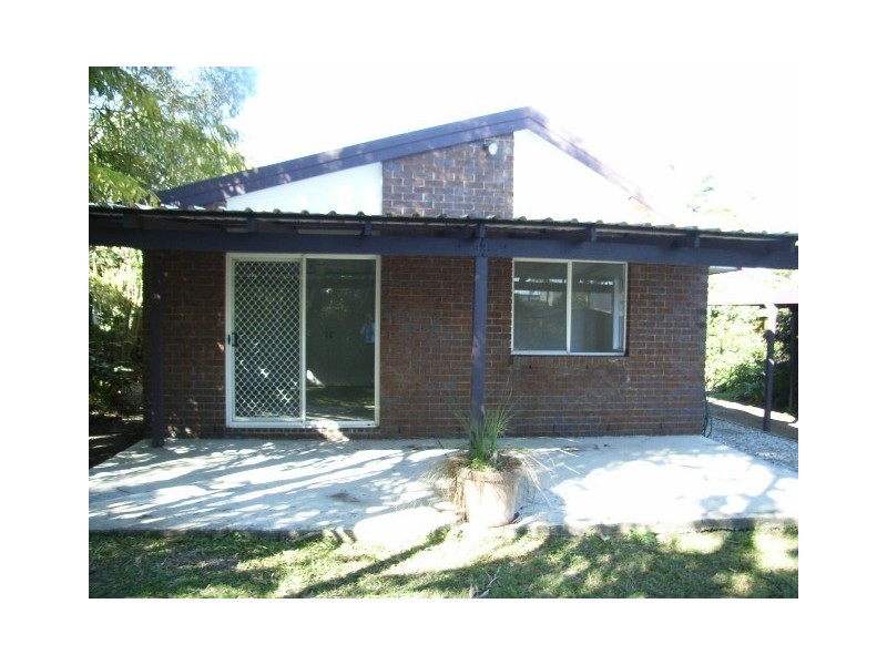 8 McGahey st, Rothwell QLD 4022