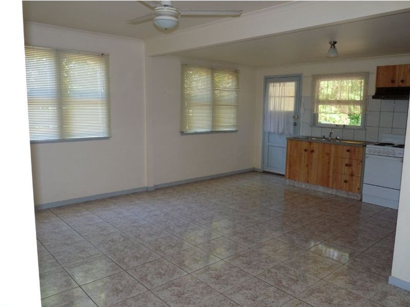 1/21 James Street, Scarborough QLD 4020
