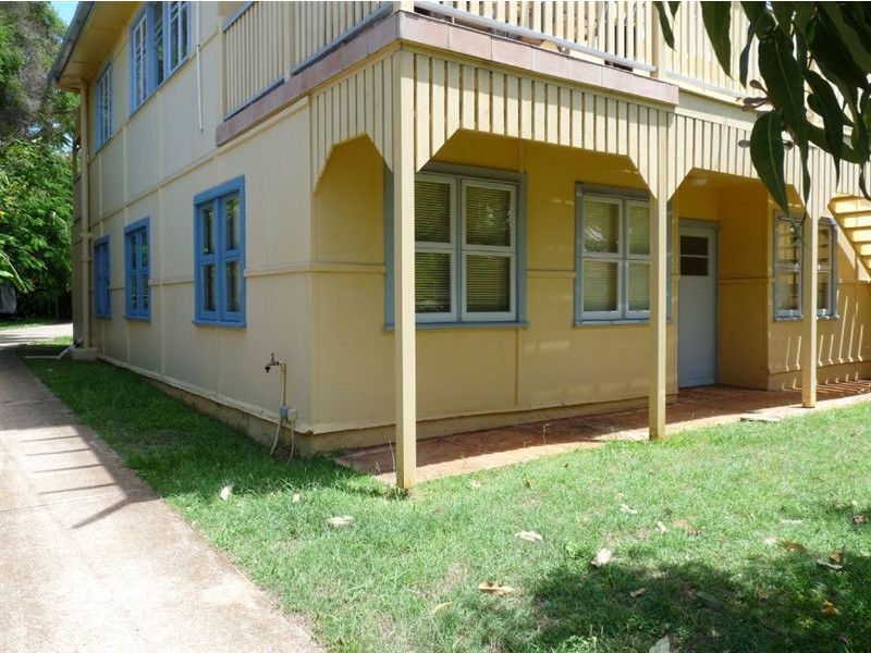 1/21 James Street, Scarborough QLD 4020