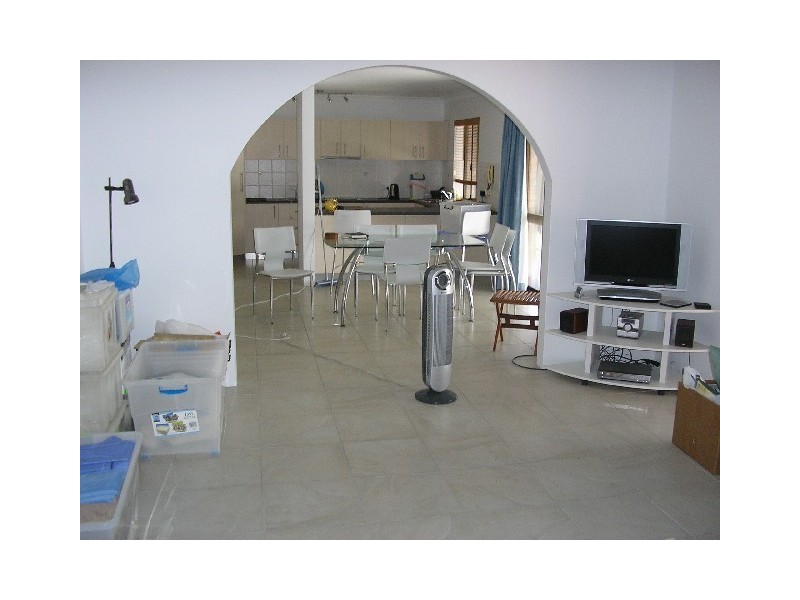 6/31 Humpybong Esp, Redcliffe QLD 4020