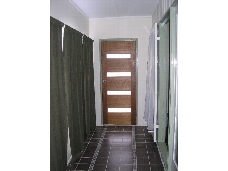 17 Ralph St, Clontarf QLD 4019