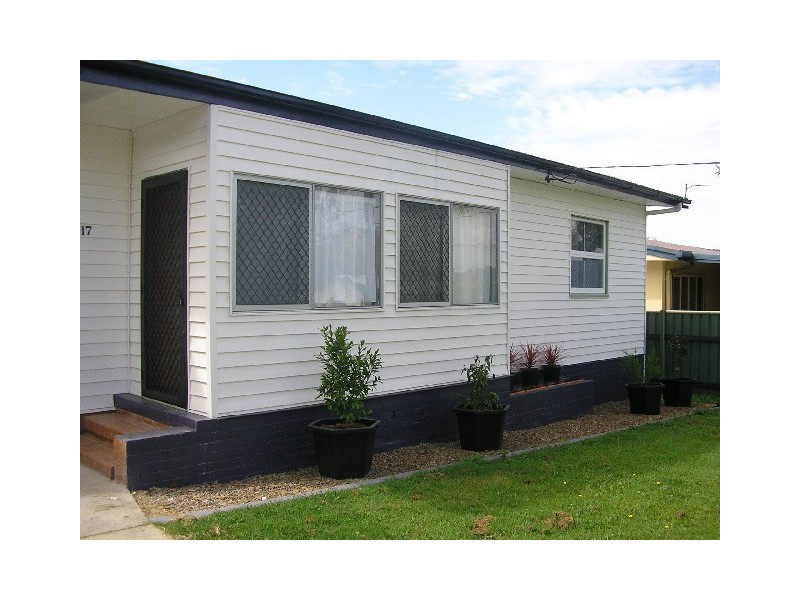 17 Ralph St, Clontarf QLD 4019
