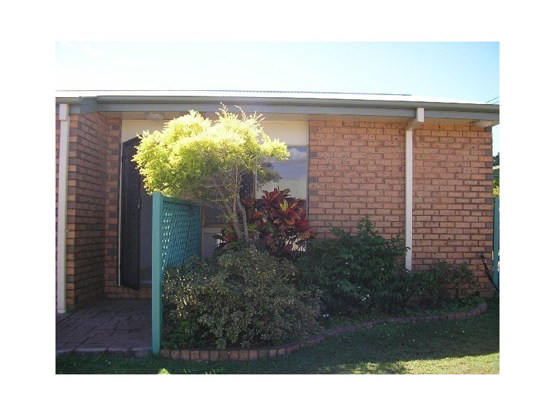 1/27 McAneny, Redcliffe QLD 4020