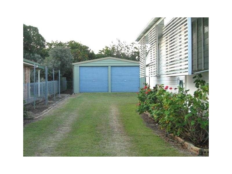 52 Dunbar St, Margate QLD 4019