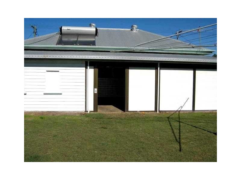 52 Dunbar St, Margate QLD 4019