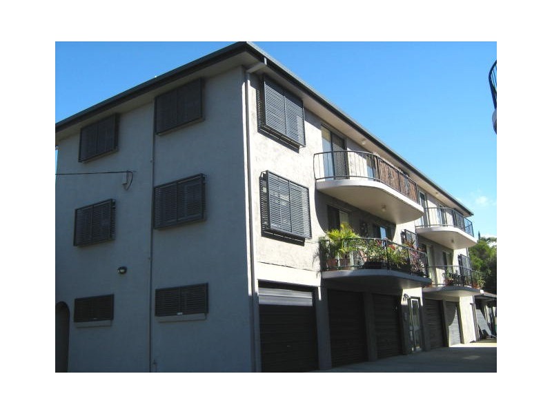 5/19 John, Redcliffe QLD 4020